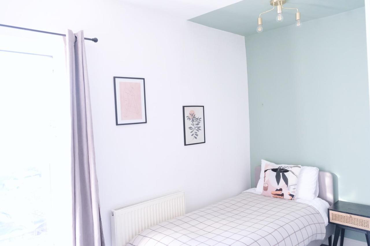 Bee Stays - Pickmere House Warrington Luaran gambar